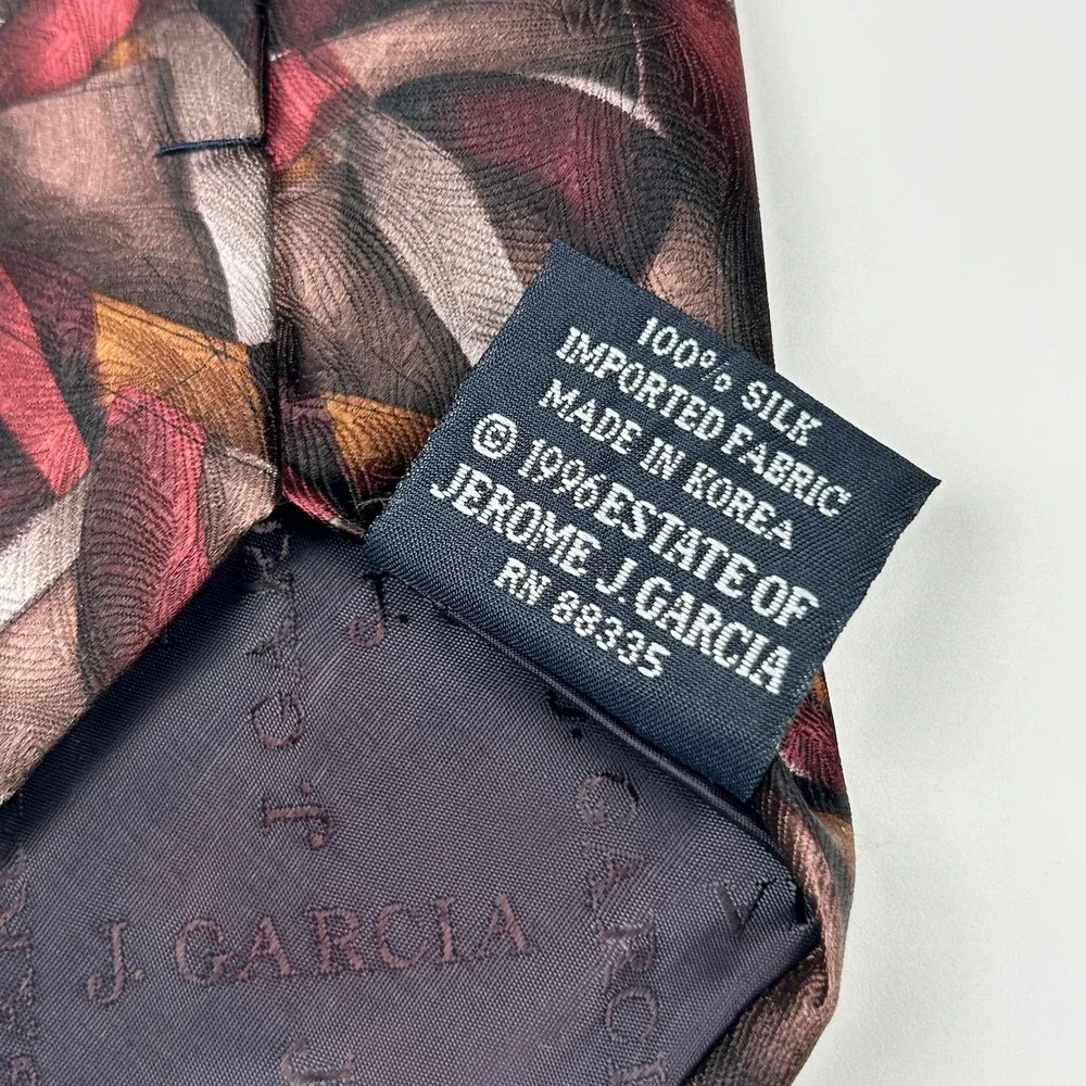 Vintage 1996 J Garcia‎ Curves and Lines Burgundy Abstract 100% Silk Tie Korea